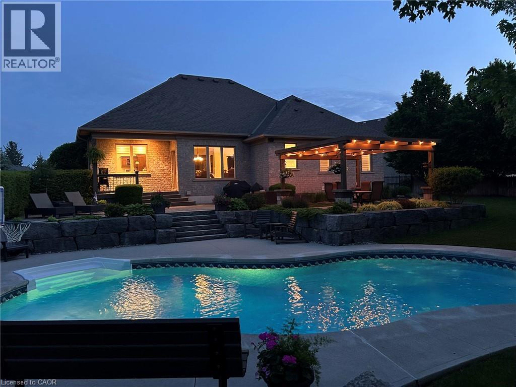 24 Belmont Avenue, Tillsonburg, Ontario  N4G 5W5 - Photo 44 - 40769699