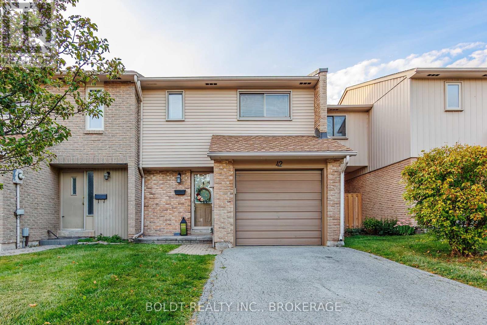 Property at 42 - 1532 LANCASTER DRIVE image 2