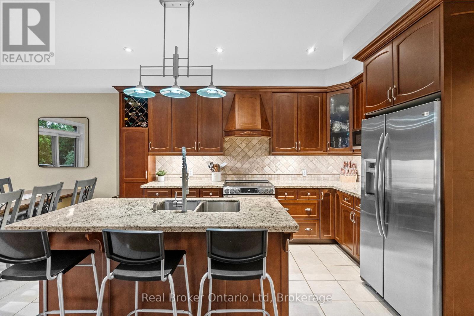 221 Millview Court, Guelph/eramosa, Ontario  N0B 2K0 - Photo 15 - X12403293