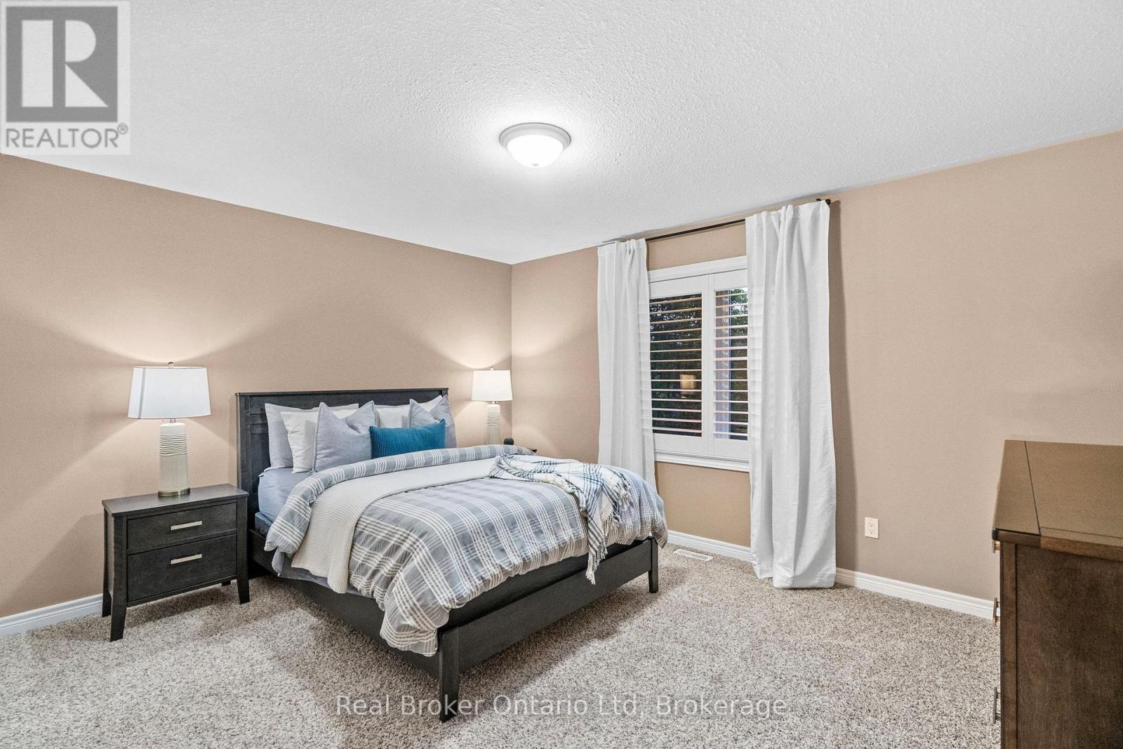 221 Millview Court, Guelph/eramosa, Ontario  N0B 2K0 - Photo 27 - X12403293