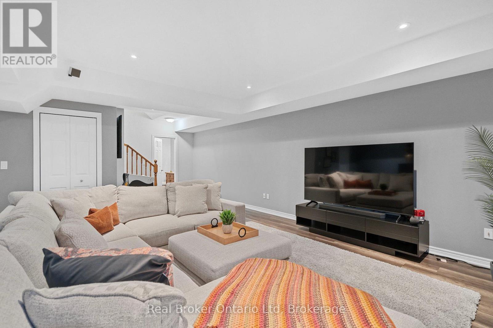 221 Millview Court, Guelph/eramosa, Ontario  N0B 2K0 - Photo 37 - X12403293