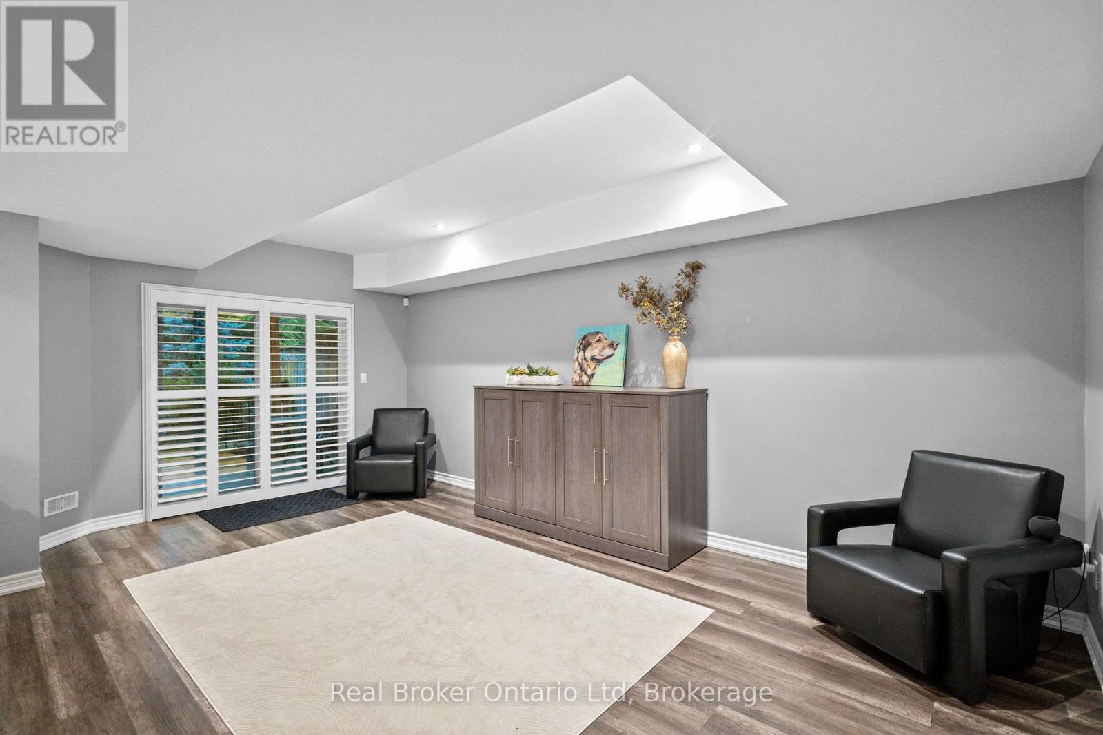 221 Millview Court, Guelph/eramosa, Ontario  N0B 2K0 - Photo 39 - X12403293