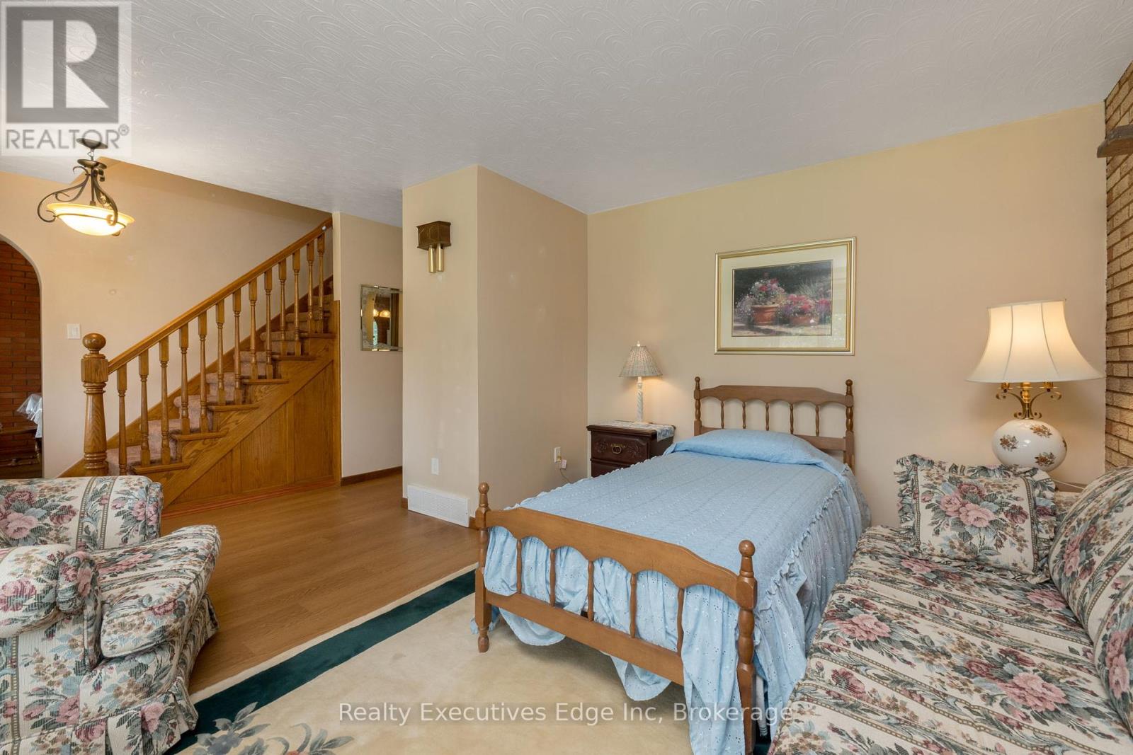 5601 Fifth Line, Guelph/eramosa, Ontario  N0B 2K0 - Photo 3 - X12403318