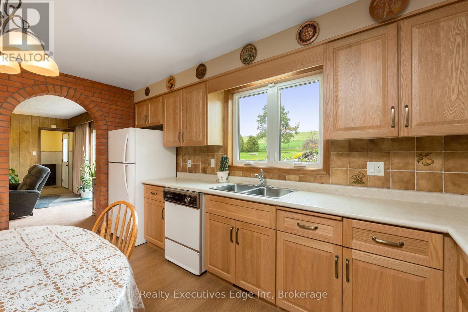 5601 Fifth Line, Guelph/eramosa, Ontario  N0B 2K0 - Photo 6 - X12403318