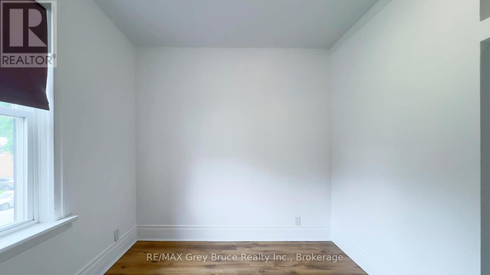 1155 3rd Avenue W, Owen Sound, Ontario  N4K 4P9 - Photo 24 - X12403337