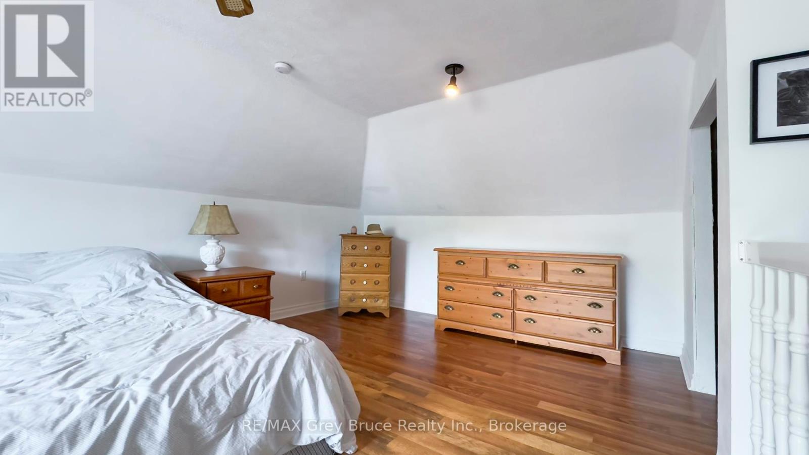 1155 3rd Avenue W, Owen Sound, Ontario  N4K 4P9 - Photo 33 - X12403337
