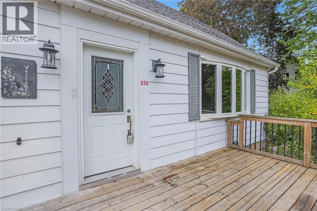 250 Northumberland Street, Ayr, Ontario  N0B 1E0 - Photo 6 - 40765713