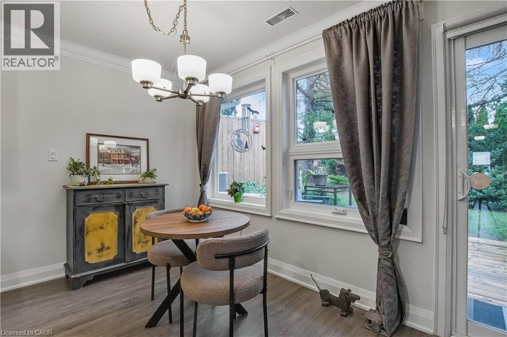47 Bishop Reding Trail, Hamilton, Ontario  L9B 2L7 - Photo 10 - 40766288