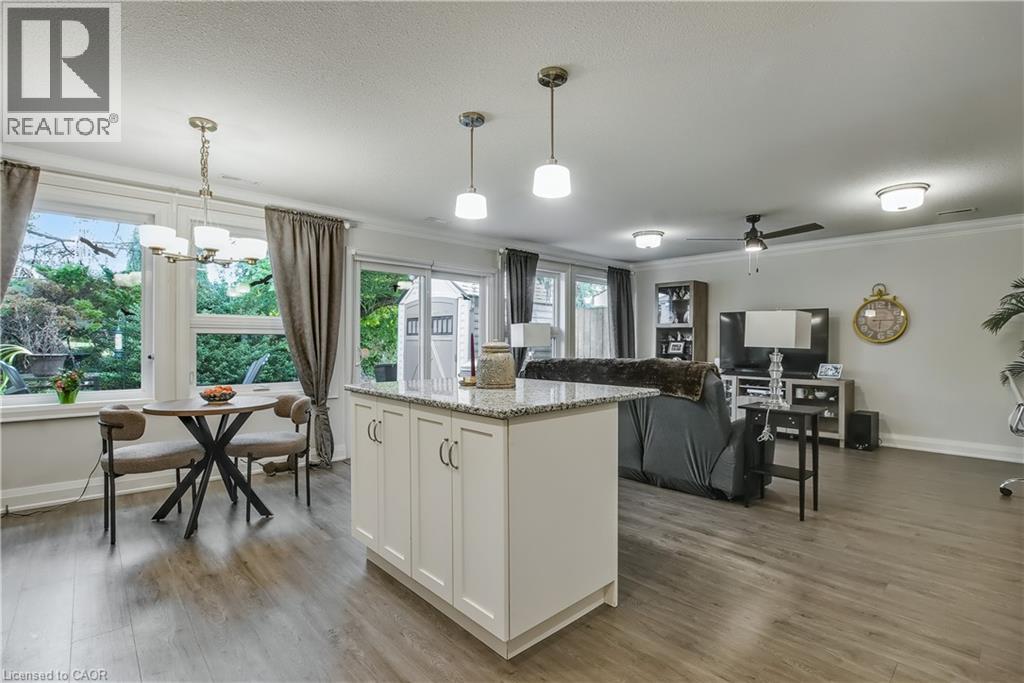 47 Bishop Reding Trail, Hamilton, Ontario  L9B 2L7 - Photo 17 - 40766288