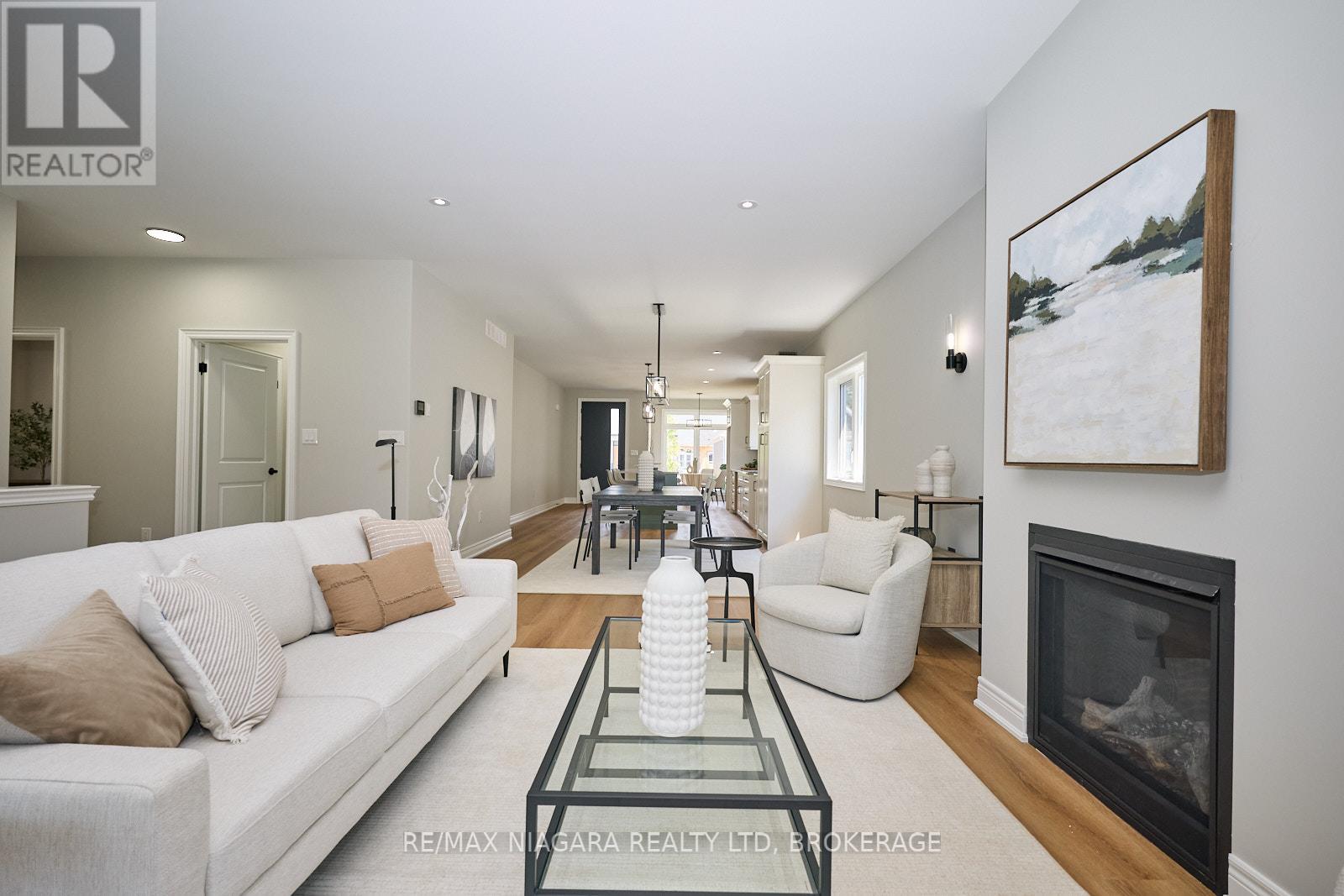 21 Sunrise Court N, Fort Erie, Ontario  L0S 1N0 - Photo 15 - X12403252