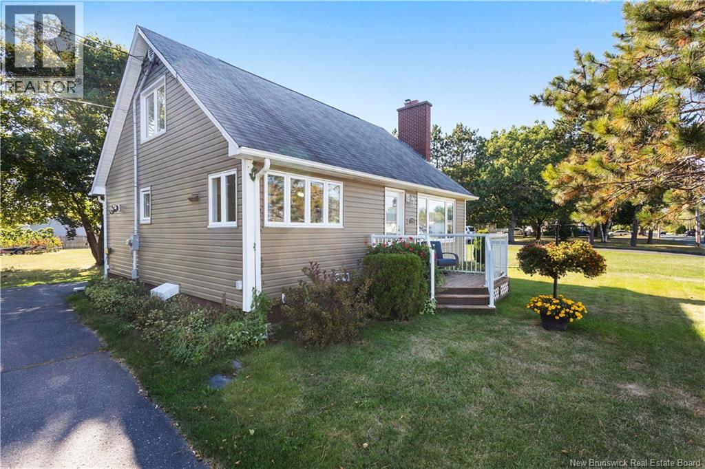 529 Newcastle Boulevard, Newcastle, New Brunswick  E1V 2K4 - Photo 1 - NB126294