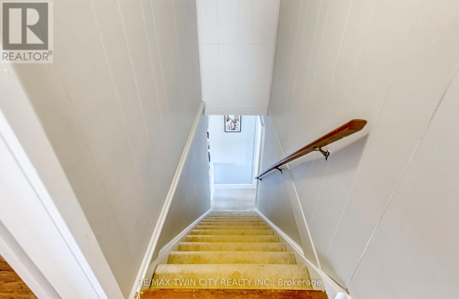 493 St Paul Avenue, Brant, Ontario  N3R 4P4 - Photo 11 - X12403162