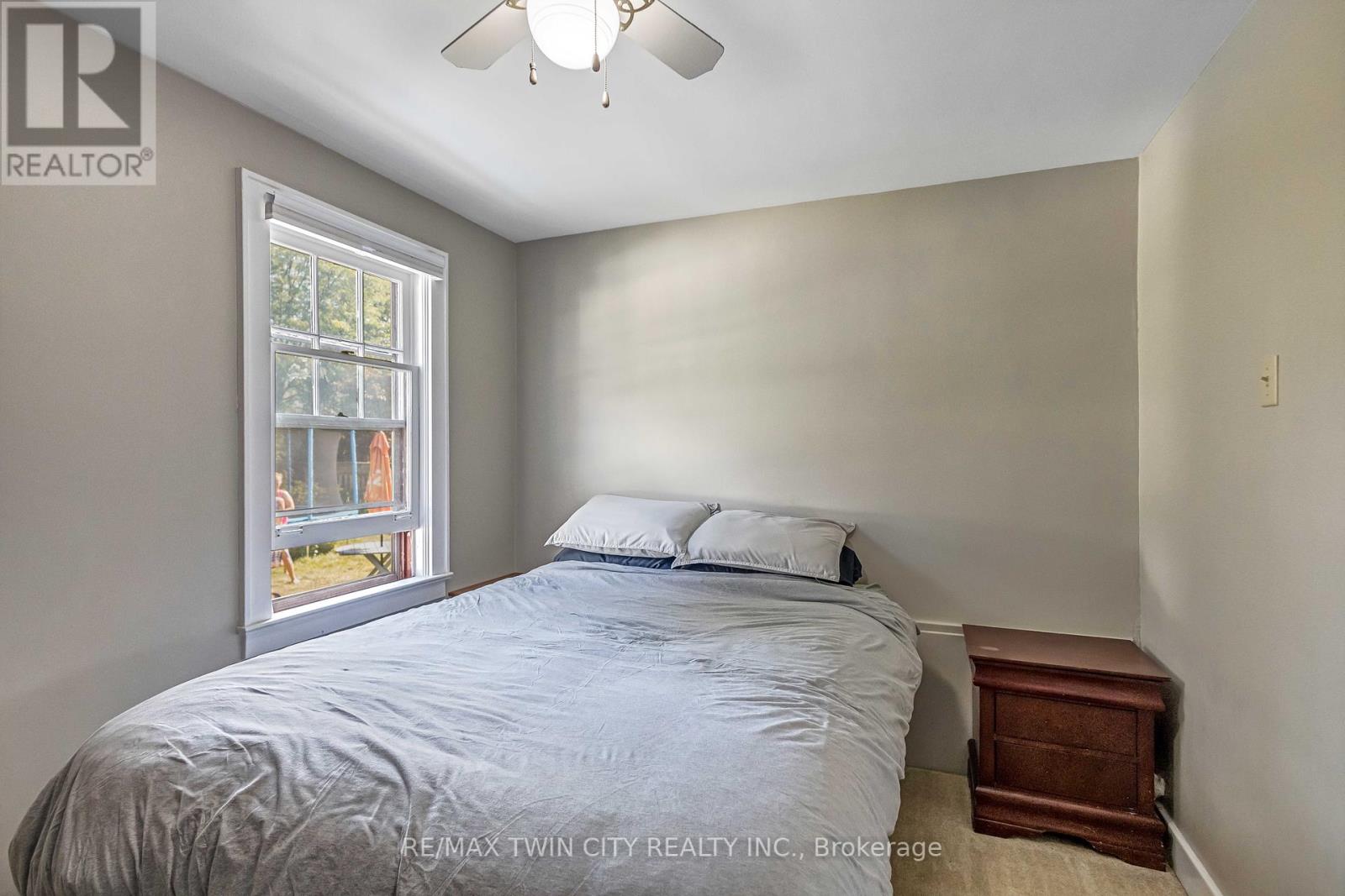 493 St Paul Avenue, Brant, Ontario  N3R 4P4 - Photo 13 - X12403162