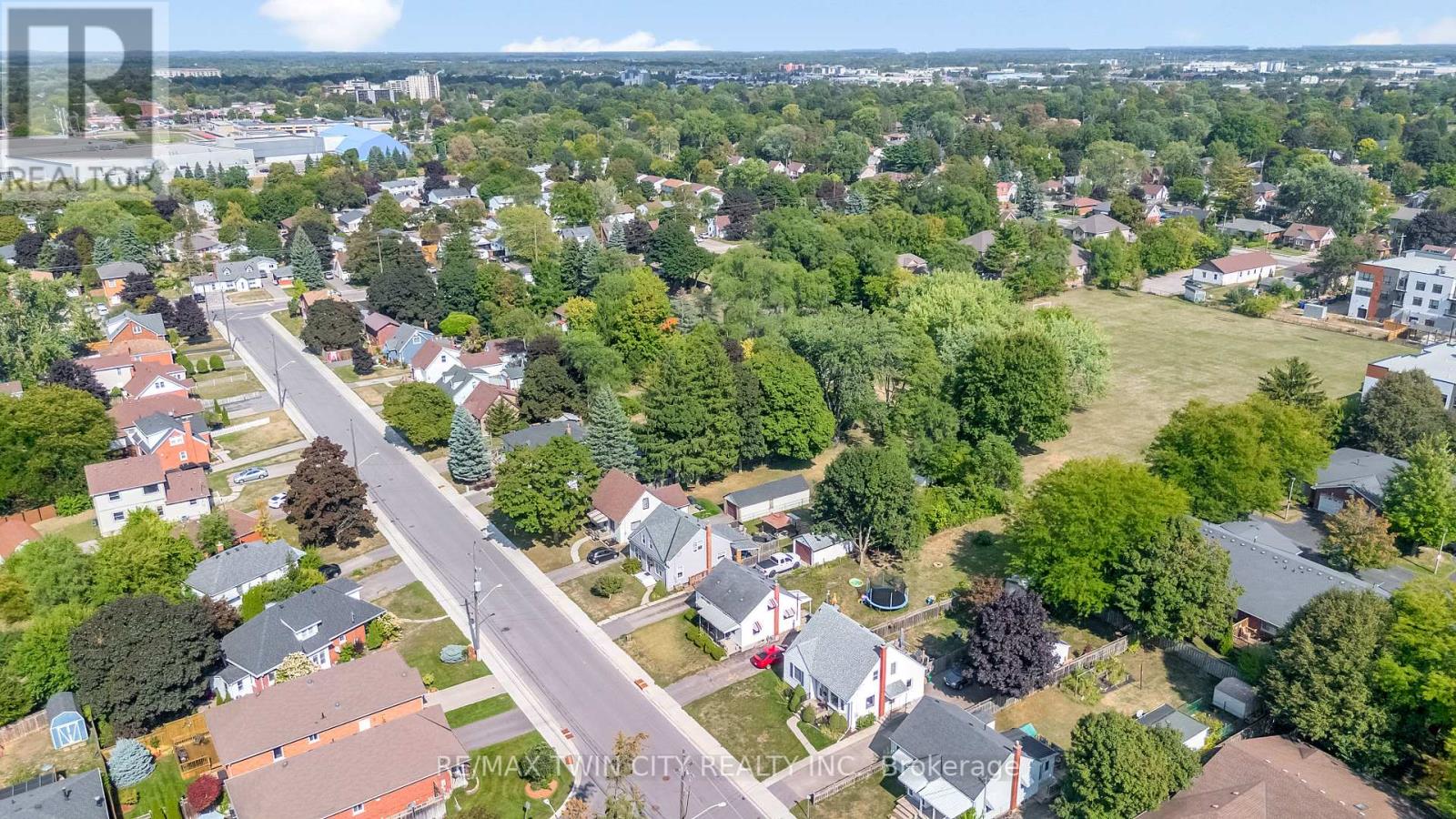 493 St Paul Avenue, Brant, Ontario  N3R 4P4 - Photo 37 - X12403162