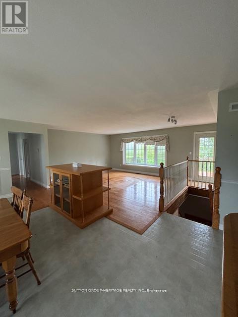 538 Portage Road, Kawartha Lakes (Kirkfield), Ontario  K0M 2B0 - Photo 9 - X12403200