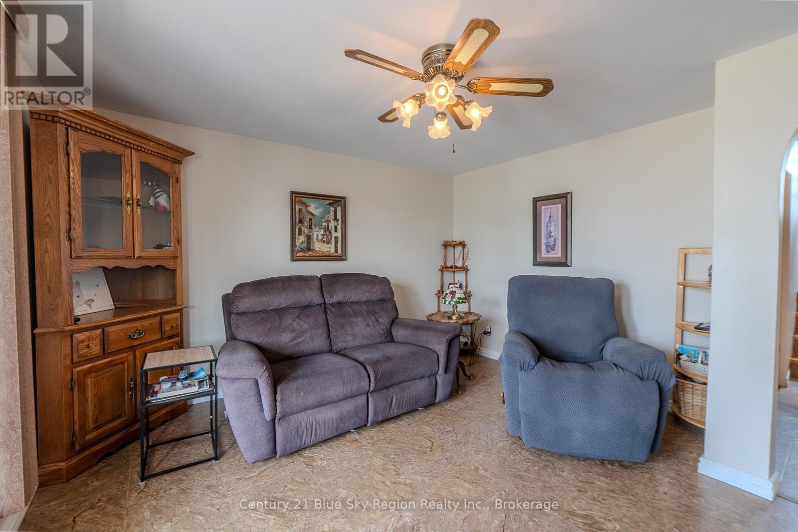 59 Principale Street W, West Nipissing, Ontario  P0H 2M0 - Photo 13 - X12403390