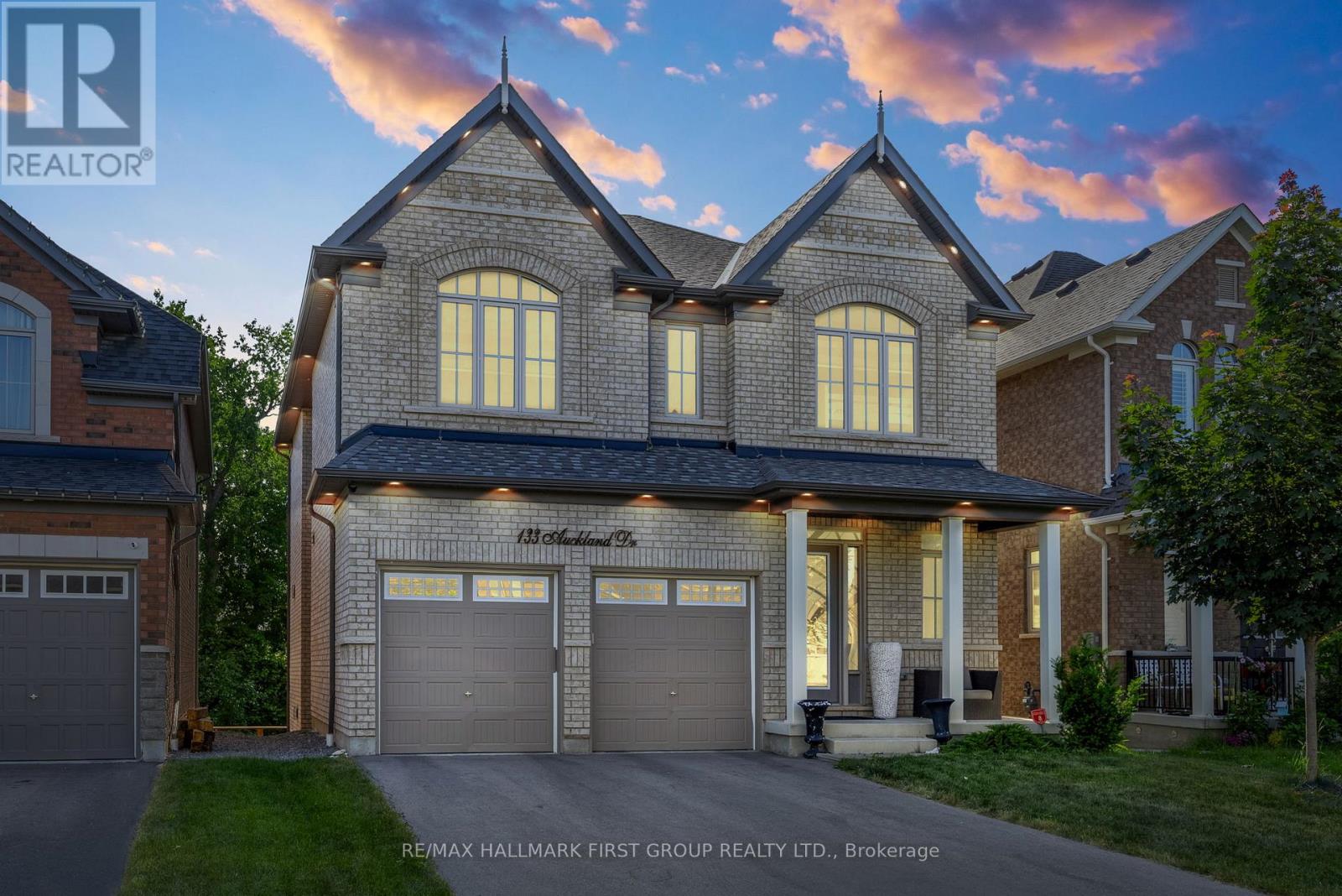 133 AUCKLAND DRIVE, Whitby, Ontario