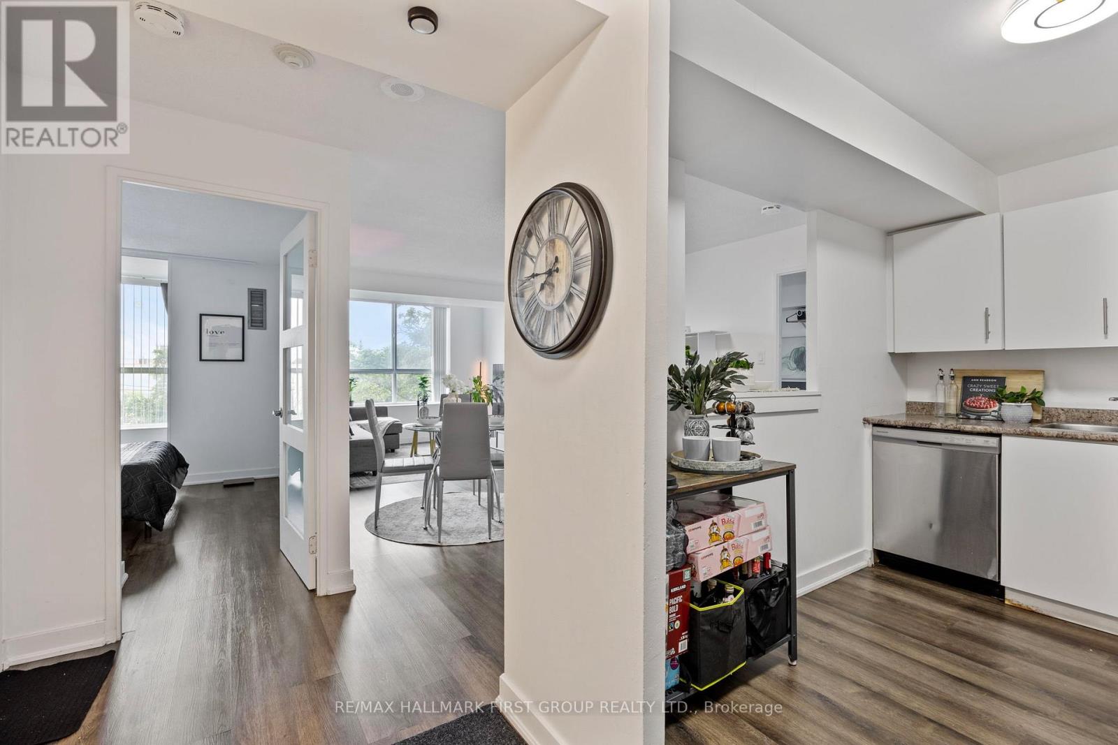 311 - 330 Mccowan Road, Toronto, Ontario  M1J 3N3 - Photo 7 - E12288985