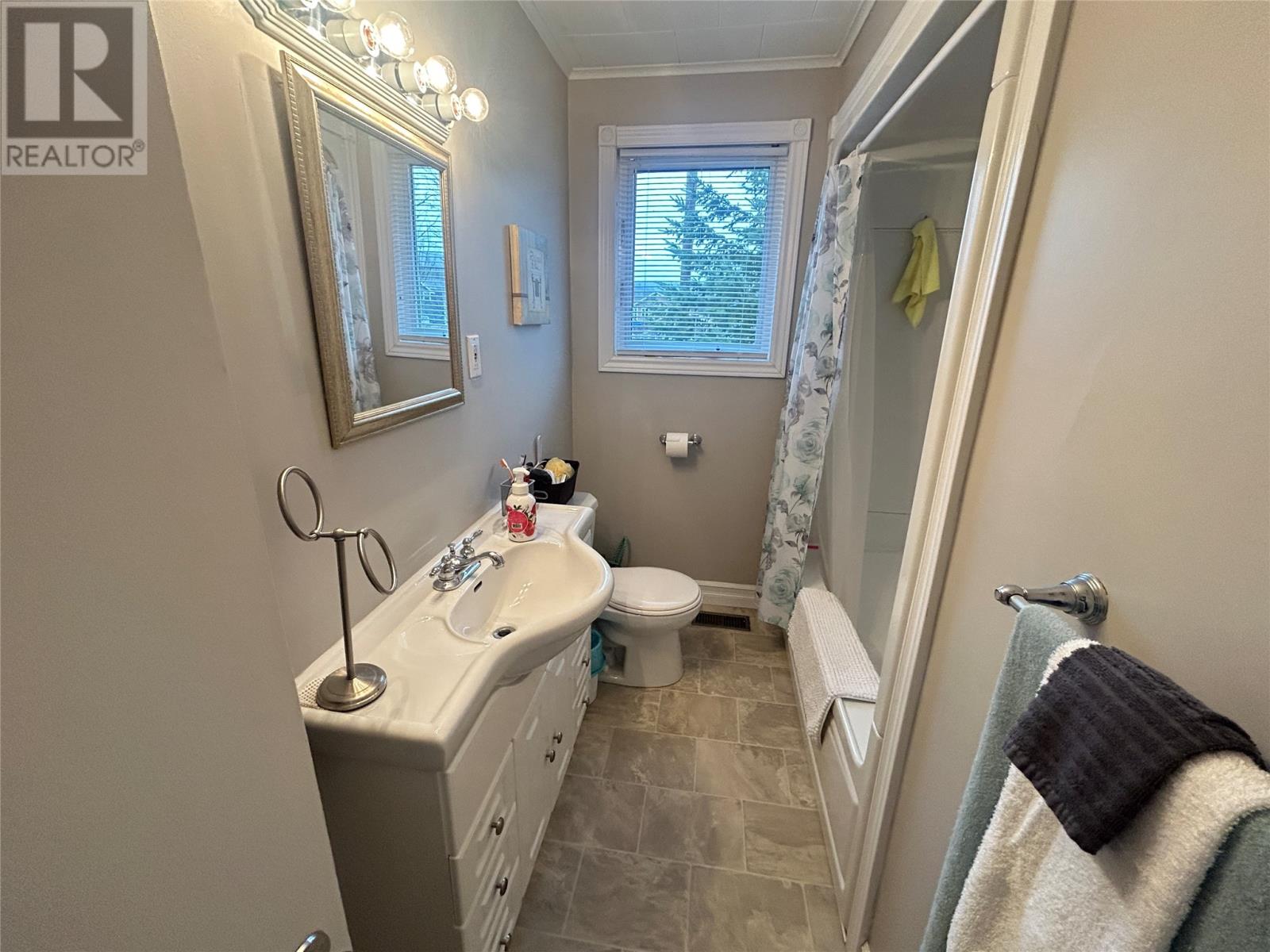37a Main Street, Roberts Arm, Newfoundland & Labrador  A0J 1R0 - Photo 12 - 1284298