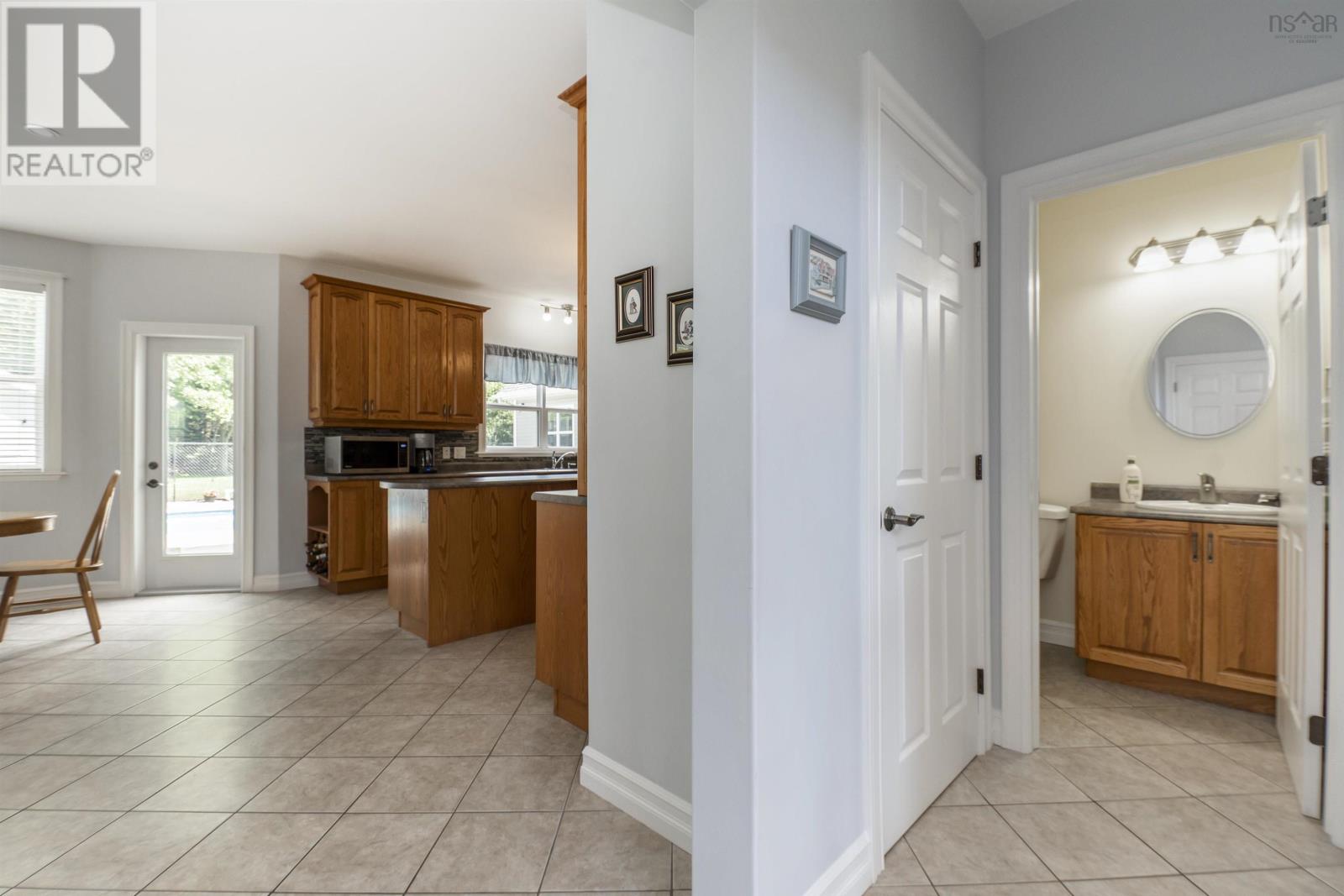 30 Giberson Drive, Westphal, Nova Scotia  B2W 6J6 - Photo 18 - 202516939