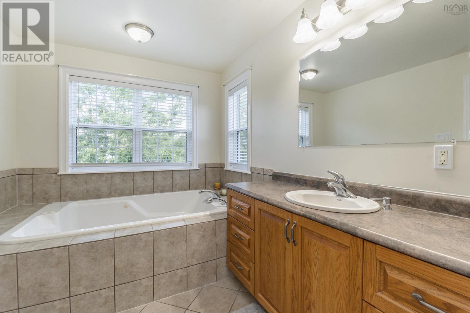 30 Giberson Drive, Westphal, Nova Scotia  B2W 6J6 - Photo 32 - 202516939
