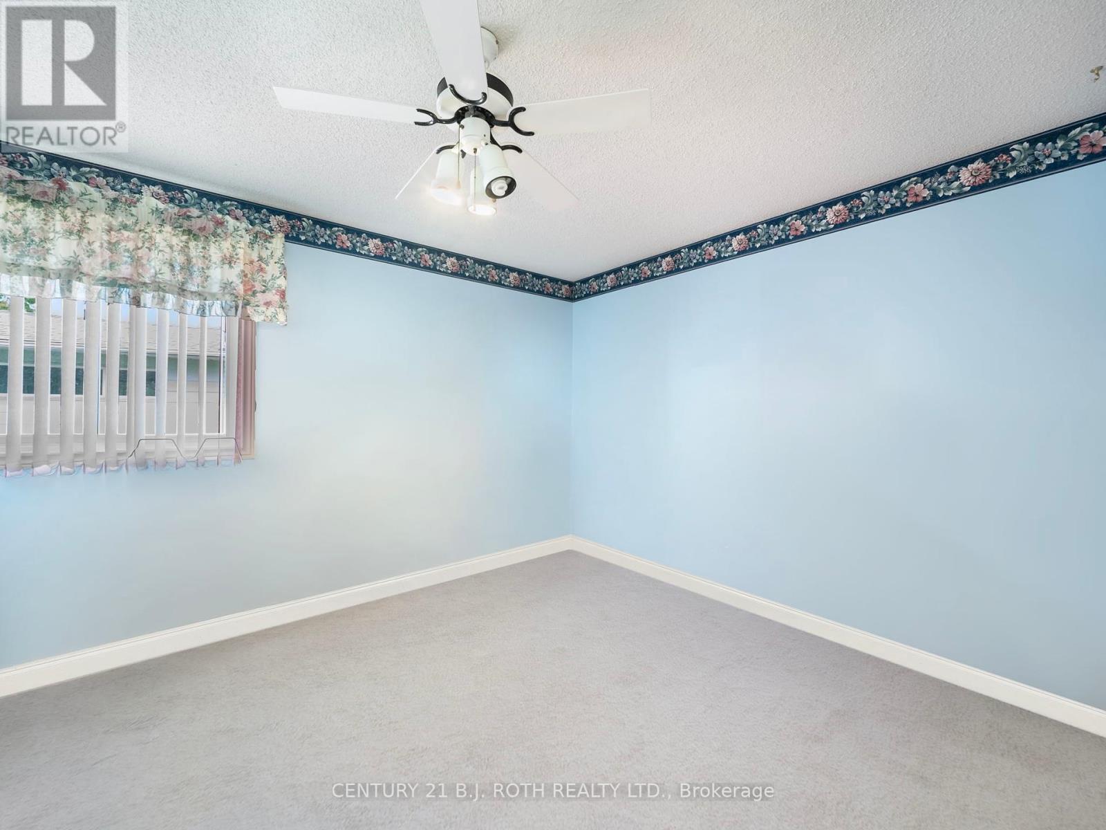 62 Tamarack Drive, Oro-Medonte, Ontario  L0L 1T0 - Photo 15 - S12337302
