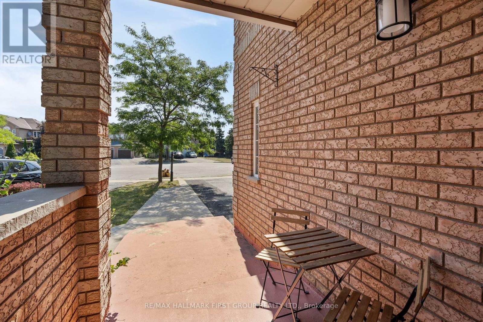 41 Silo Court, Brampton, Ontario  L6X 4S5 - Photo 46 - W12341608