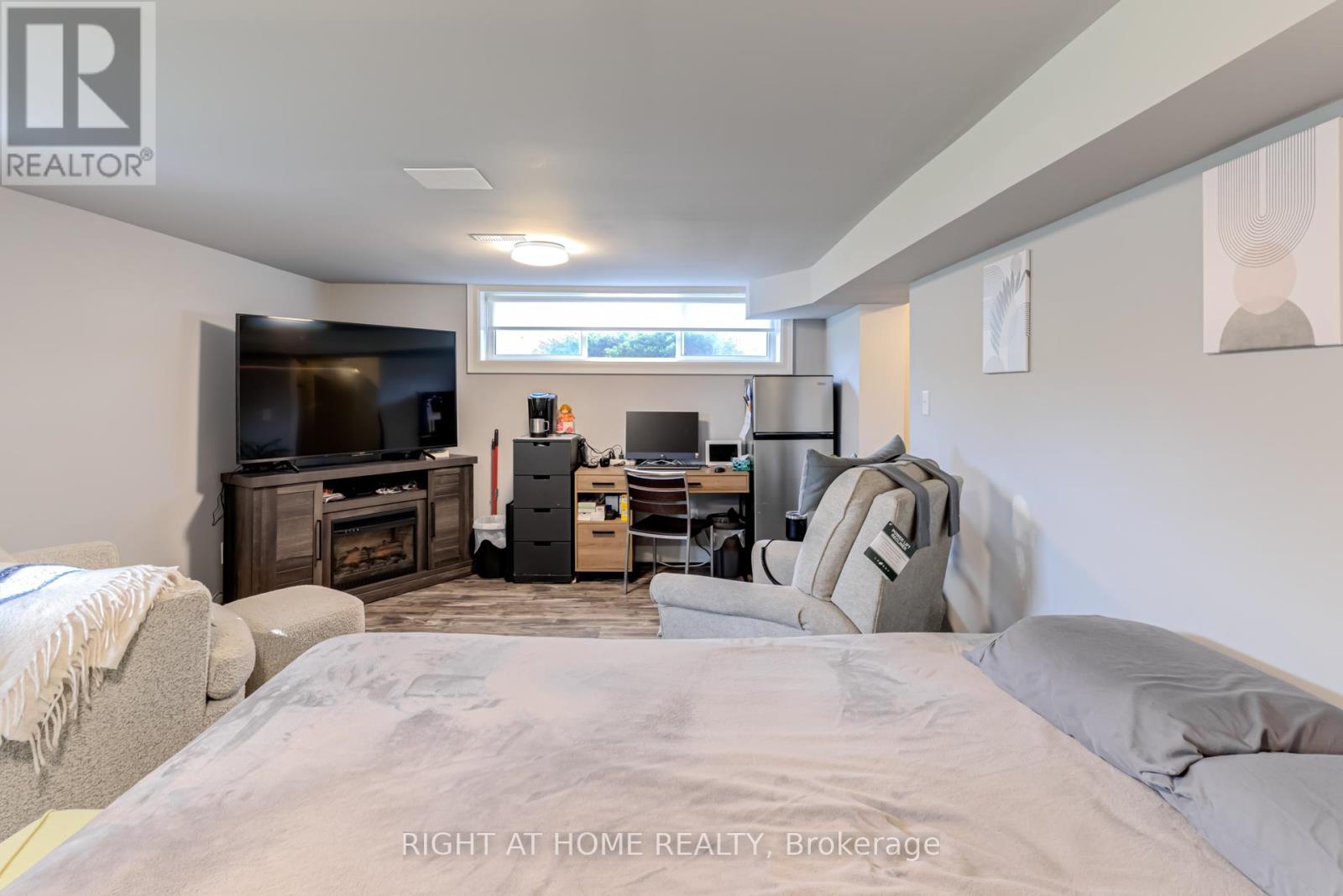 43 Sherwood Crescent, Brampton, Ontario  L6X 2C9 - Photo 21 - W12355841