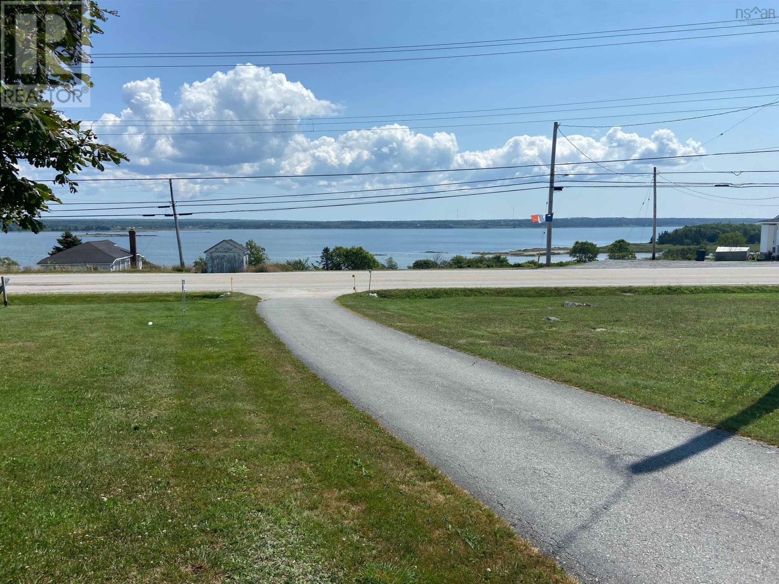 684 Highway 335 Highway, West Pubnico, Nova Scotia  B0W 3S0 - Photo 22 - 202519679