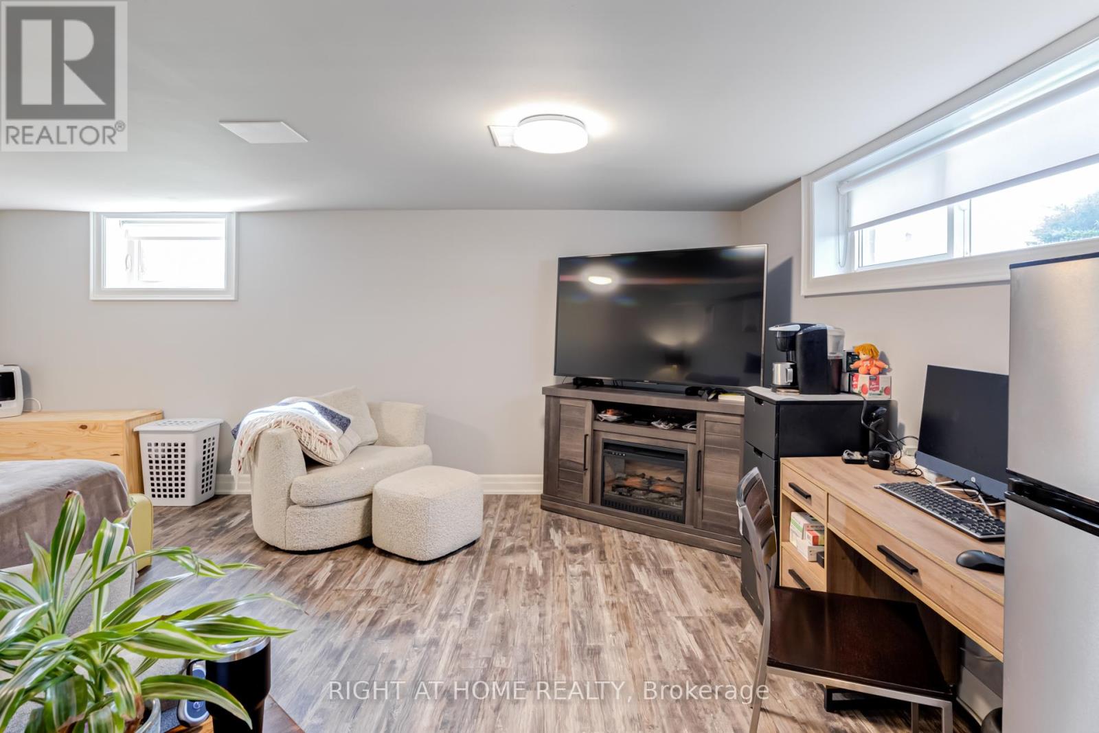 43 Sherwood Crescent, Brampton, Ontario  L6X 2C9 - Photo 19 - W12355841