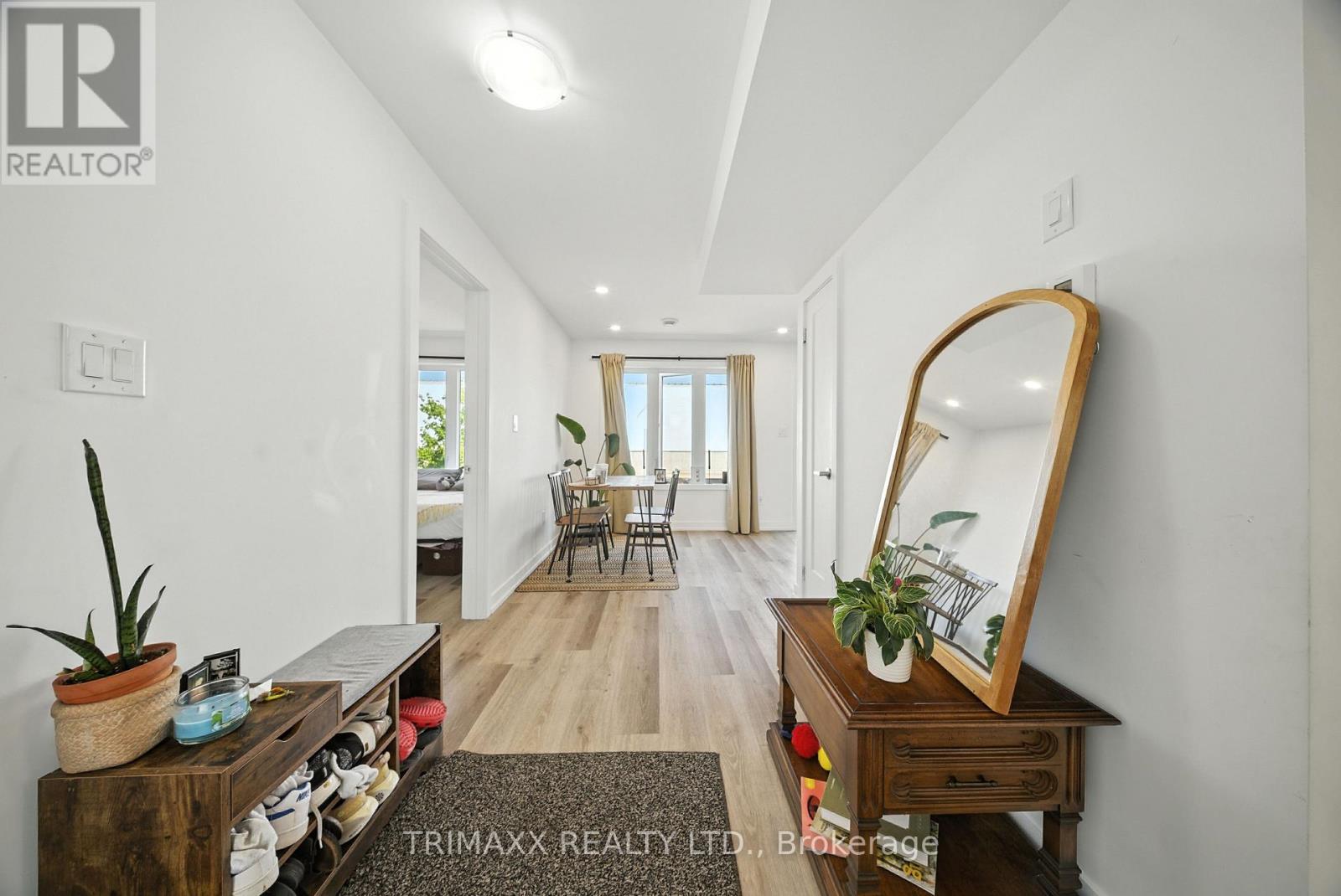 423 - 4263 Fourth Avenue, Niagara Falls, Ontario  L2E 0C2 - Photo 11 - X12395661