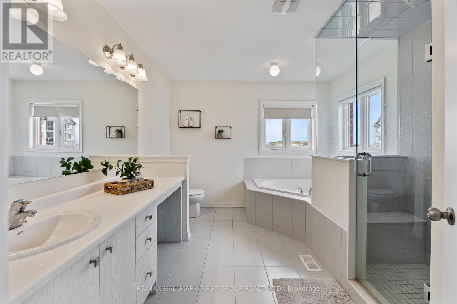 821 Steinberg Court, Peterborough North, Ontario  K9K 0H7 - Photo 34 - X12357093