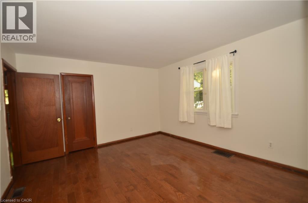 490 Springbrook Avenue, Ancaster, Ontario  L9G 3K9 - Photo 13 - 40769776