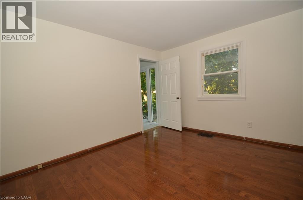 490 Springbrook Avenue, Ancaster, Ontario  L9G 3K9 - Photo 15 - 40769776
