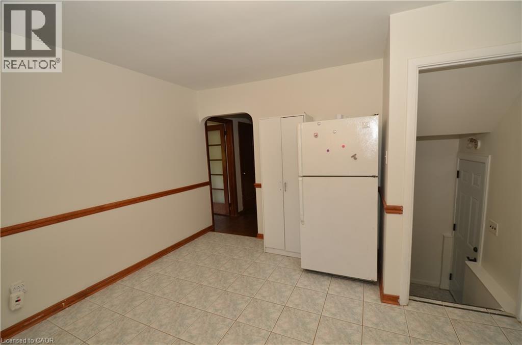 490 Springbrook Avenue, Ancaster, Ontario  L9G 3K9 - Photo 7 - 40769776
