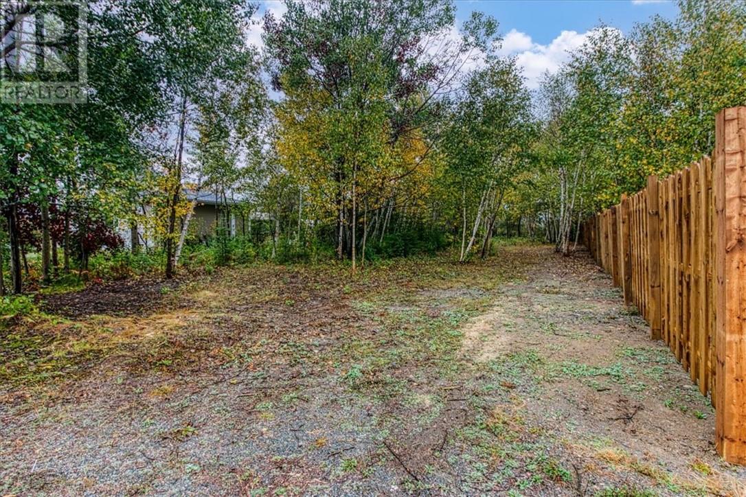 17 Lionel Avenue, Dowling, Ontario  P0M 1R0 - Photo 3 - 2124720