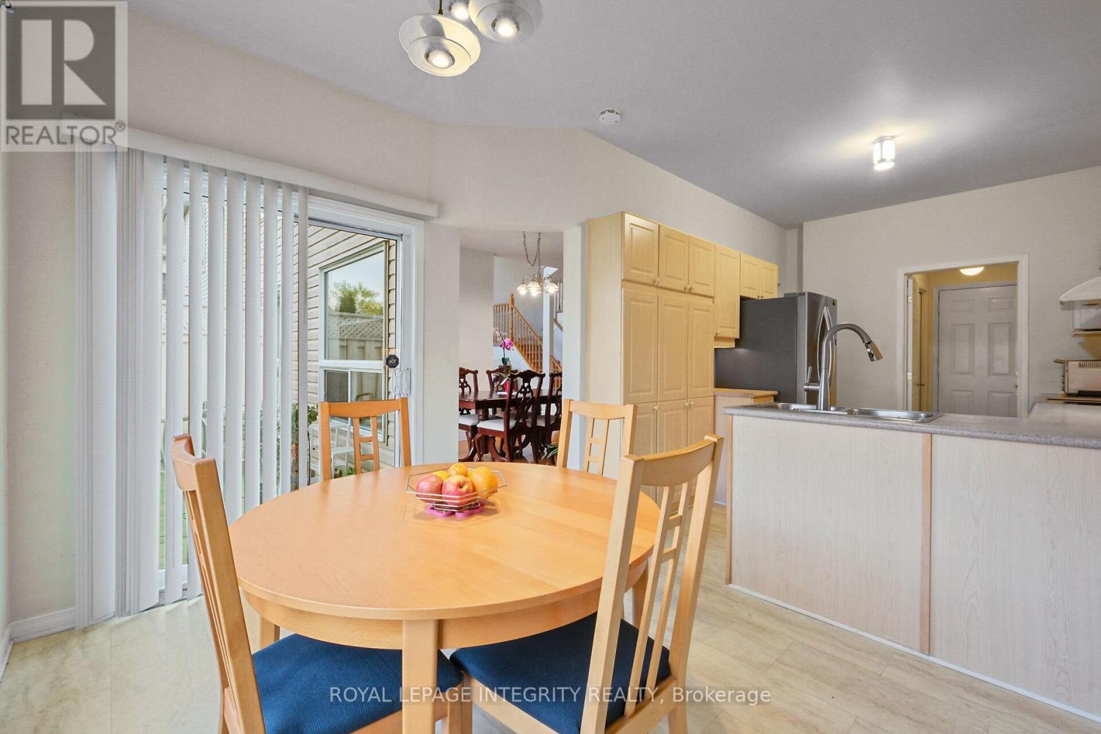 170 Grandpark Circle, Ottawa, Ontario  K1G 6R5 - Photo 16 - X12403446