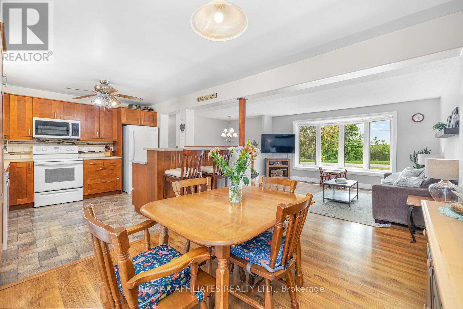 1494 Ramsay 8 Con Road, Mississippi Mills, Ontario  K0A 1A0 - Photo 10 - X12403470