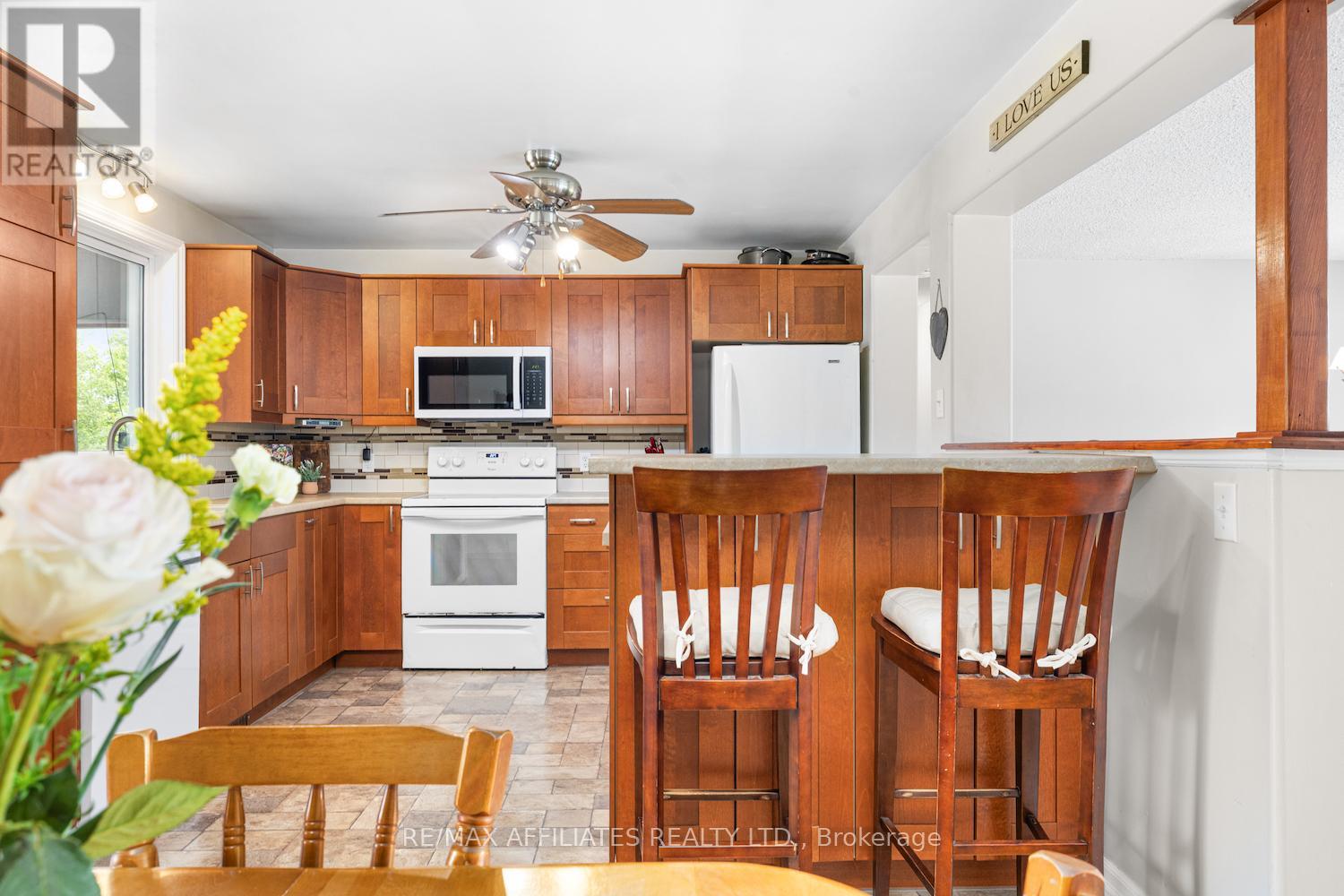 1494 Ramsay 8 Con Road, Mississippi Mills, Ontario  K0A 1A0 - Photo 9 - X12403470