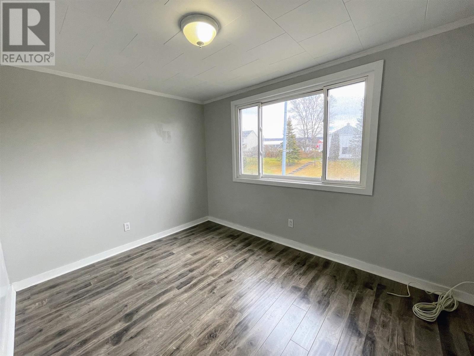 24 Stevens Ave, Marathon, Ontario  P0T 2E0 - Photo 14 - TB252923