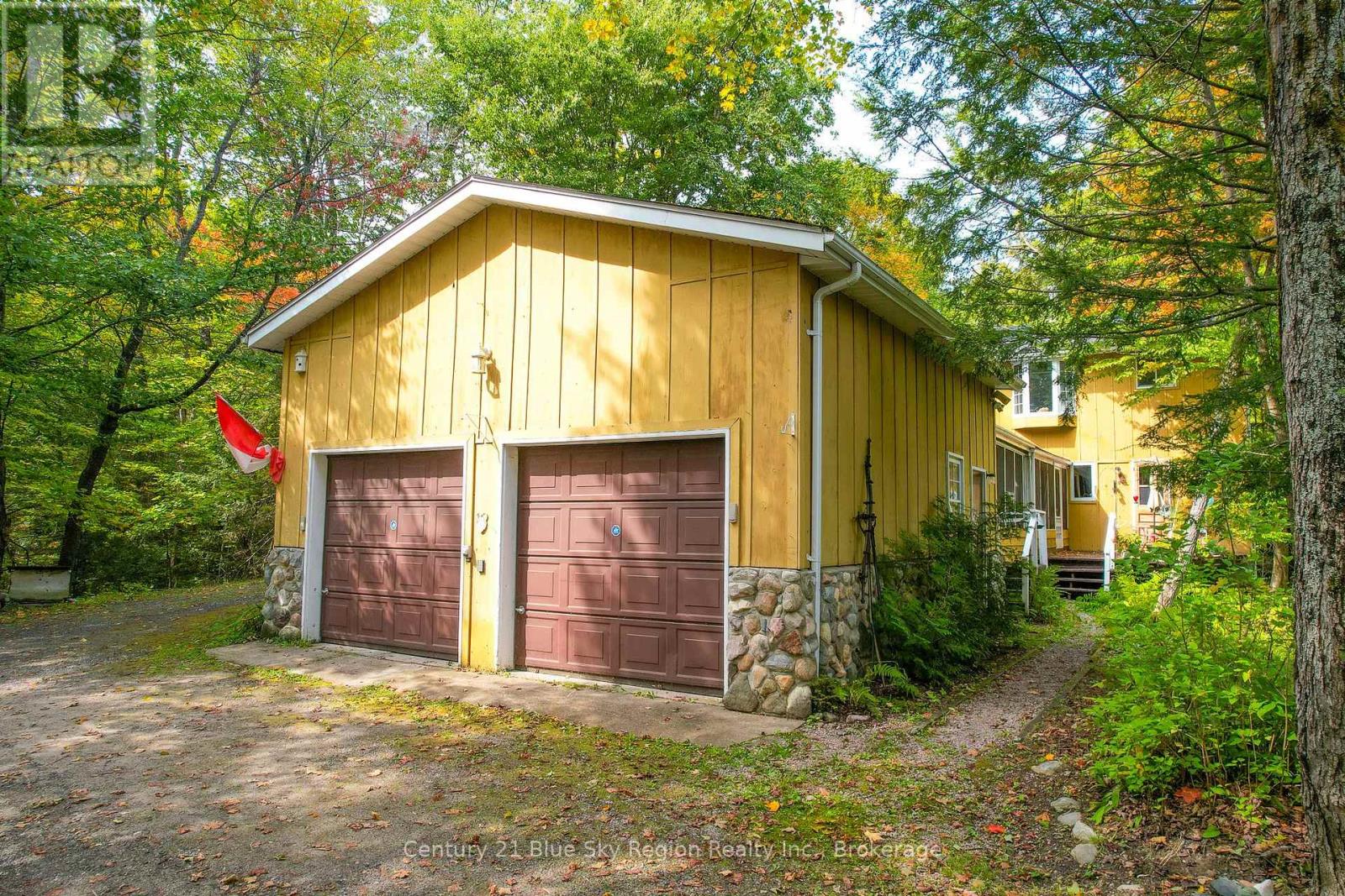 435 Lees Road, North Bay, Ontario  P1B 8G4 - Photo 42 - X12403447