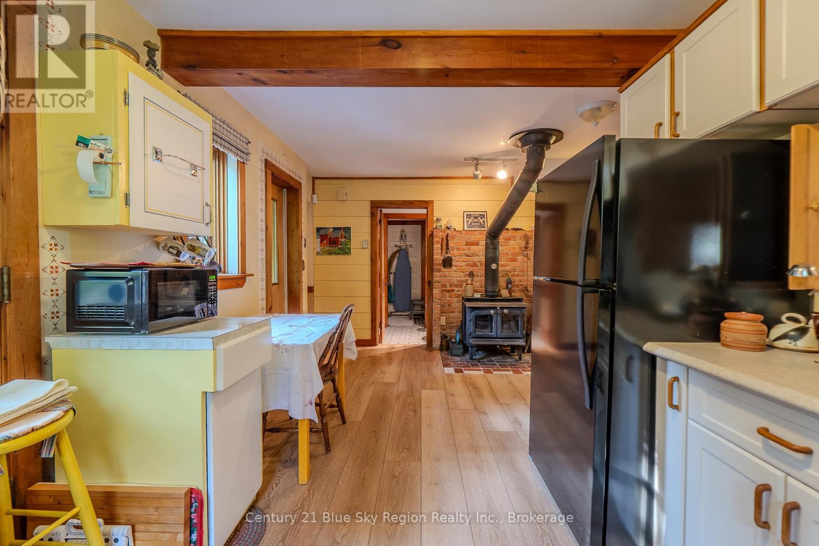435 Lees Road, North Bay, Ontario  P1B 8G4 - Photo 5 - X12403447
