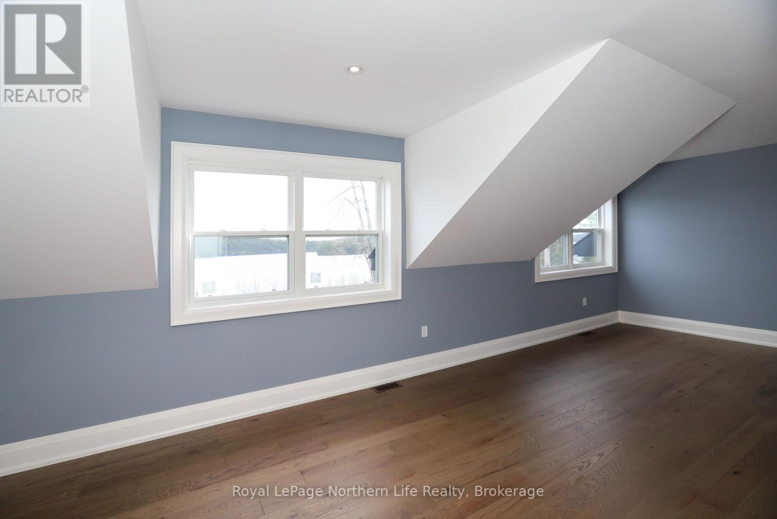 429 Fox Run Drive, Temagami, Ontario  P0H 2H0 - Photo 27 - X12403479