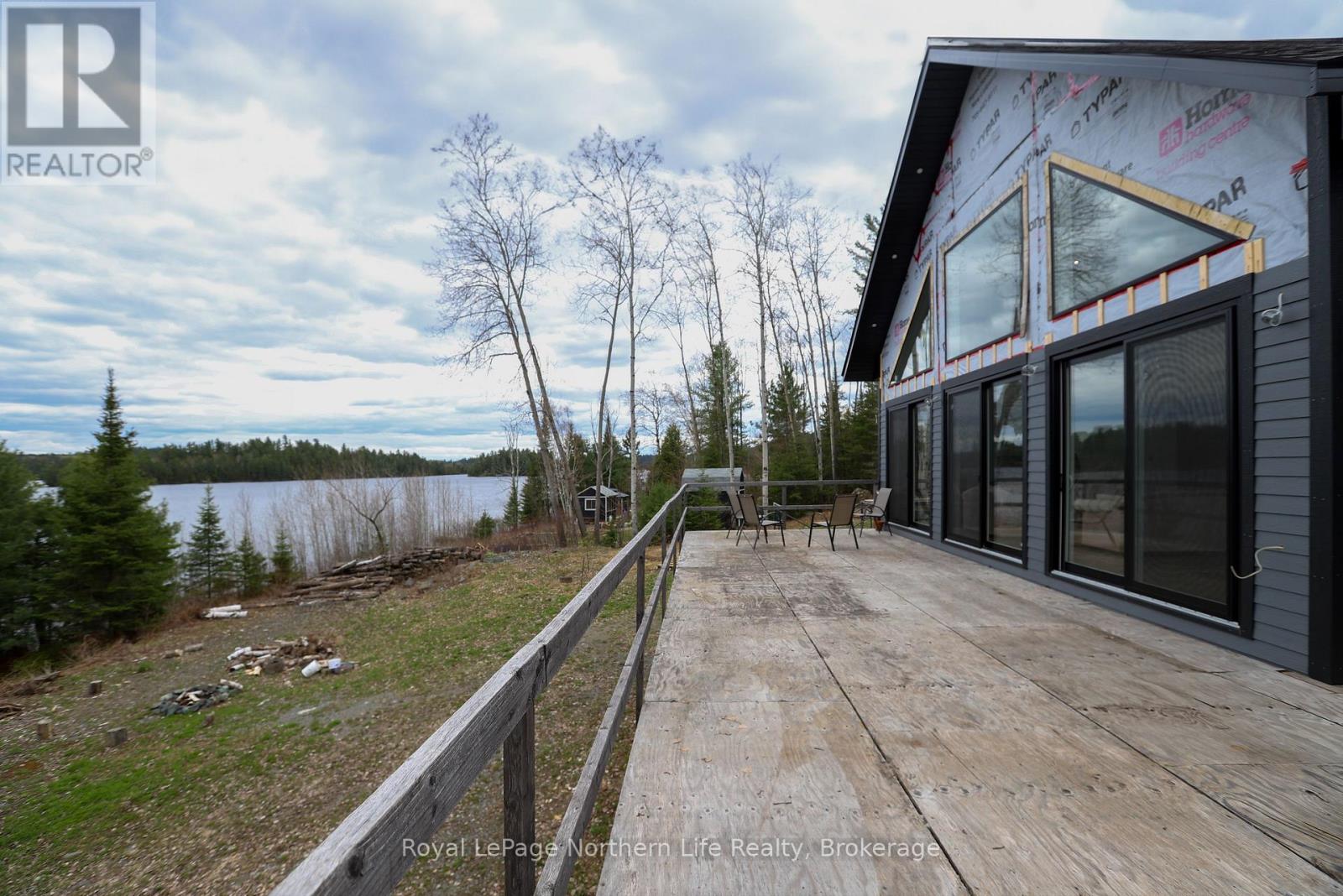 429 Fox Run Drive, Temagami, Ontario  P0H 2H0 - Photo 43 - X12403479