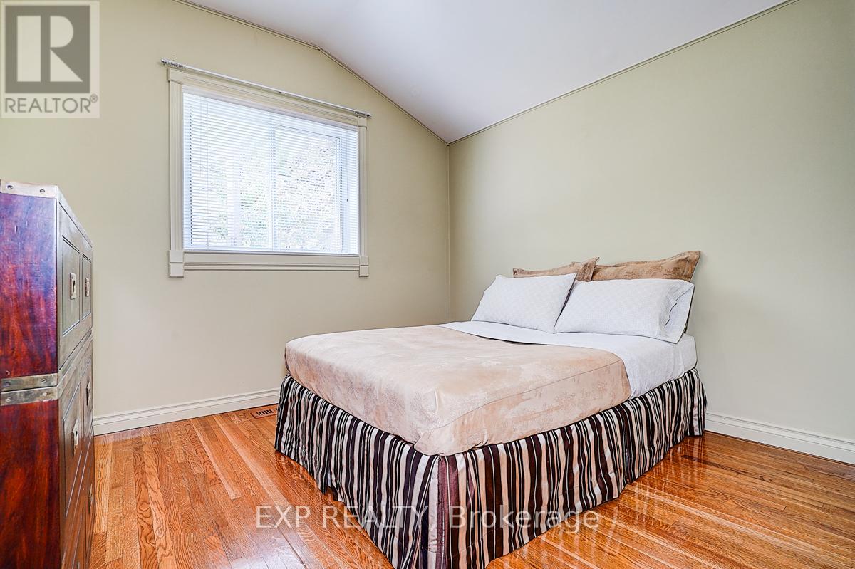 62 Kempsell Crescent, Toronto, Ontario  M2J 2Z7 - Photo 13 - C12403230