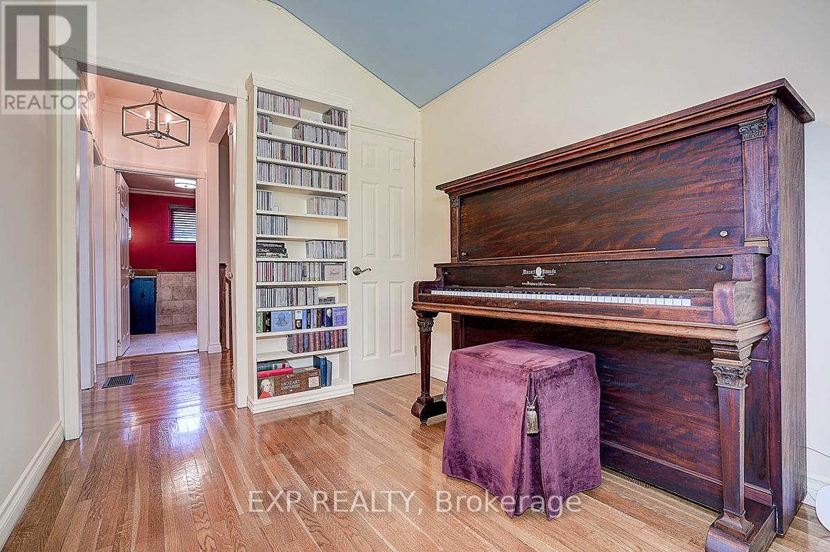 62 Kempsell Crescent, Toronto, Ontario  M2J 2Z7 - Photo 15 - C12403230