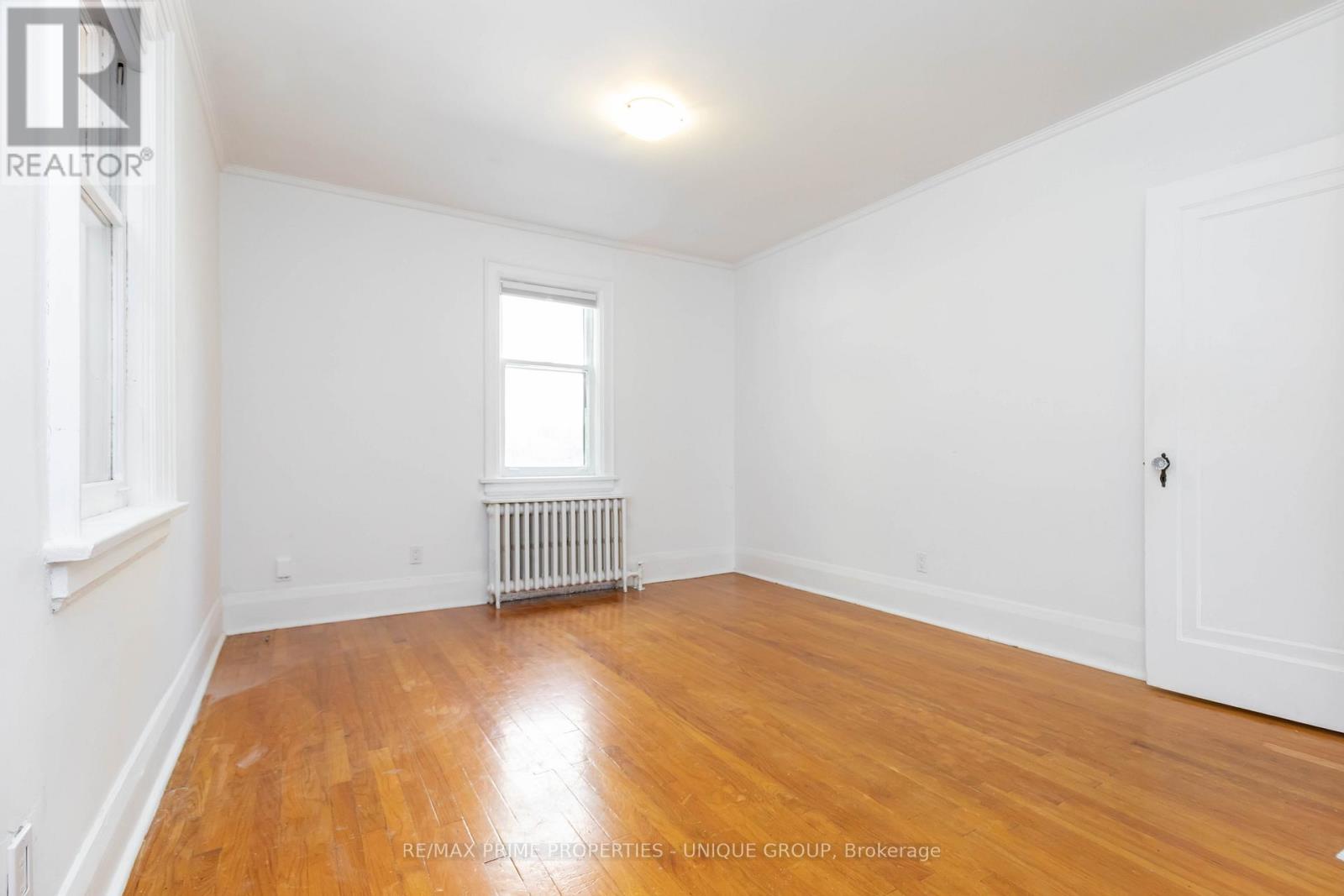 66 Burnaby Boulevard, Toronto, Ontario  M5N 1G4 - Photo 15 - C12403256