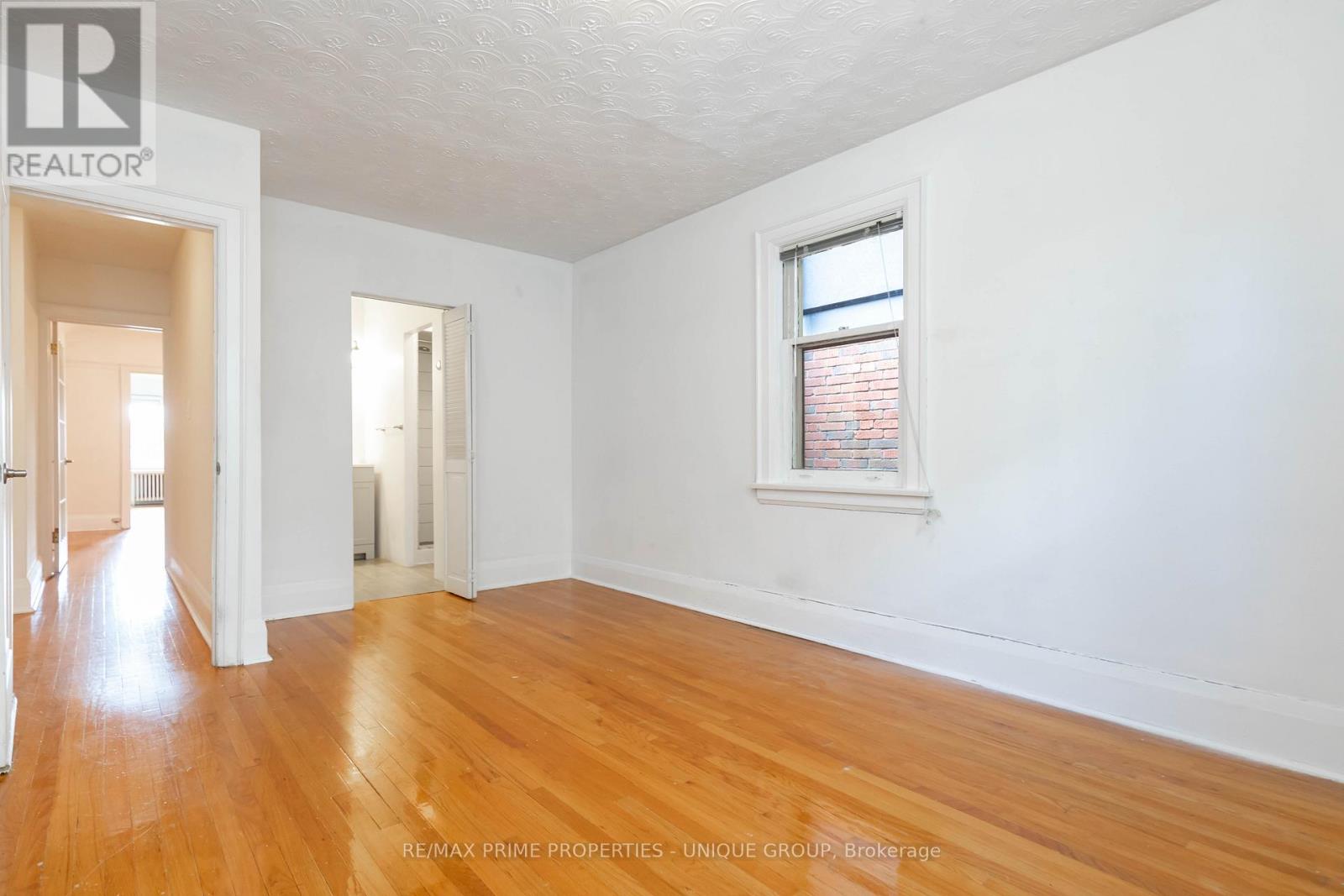 66 Burnaby Boulevard, Toronto, Ontario  M5N 1G4 - Photo 30 - C12403256