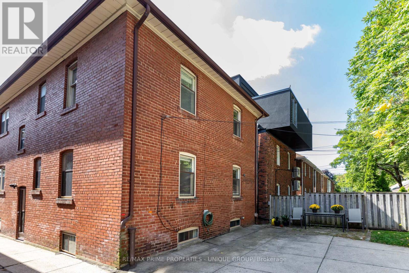 66 Burnaby Boulevard, Toronto, Ontario  M5N 1G4 - Photo 42 - C12403256