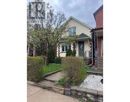 88 Lanark Avenue, Toronto (Oakwood Village), Ca